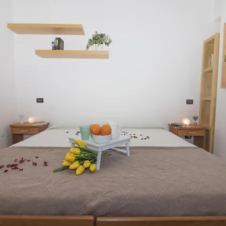 Bonga Sleeps 6
